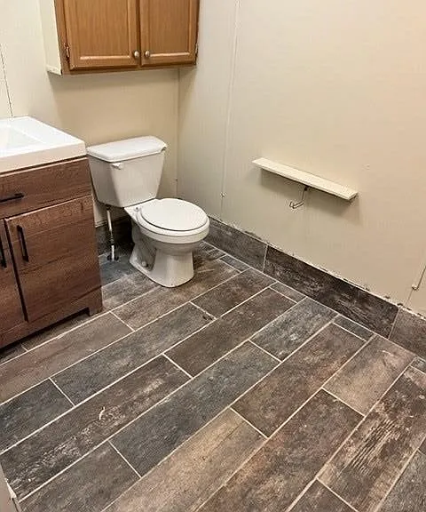 7587 Old Saint Augustine Rd — Photo 4
