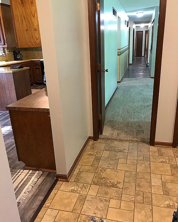 1st image of 1011 S Olive St