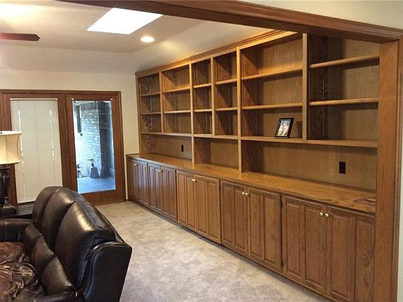 5th image of 5005 Melville Dr