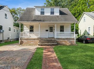 1156 E 3rd Ave, Bay Shore, NY 11706