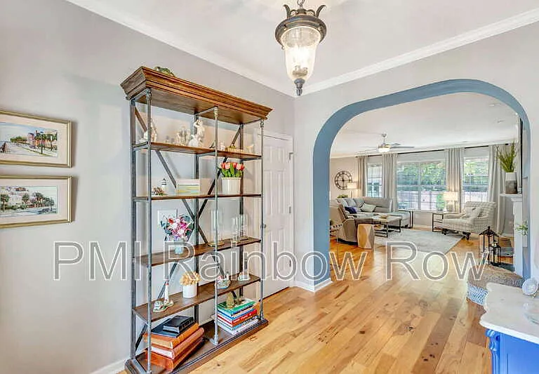 1326 Belhaven Dr — Photo 4