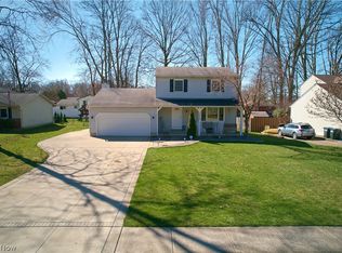 3978 Canterbury Dr, Brunswick, OH 44212
