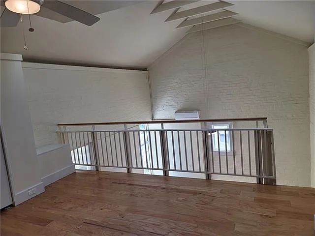 4877 Laurel St #C — Photo 12