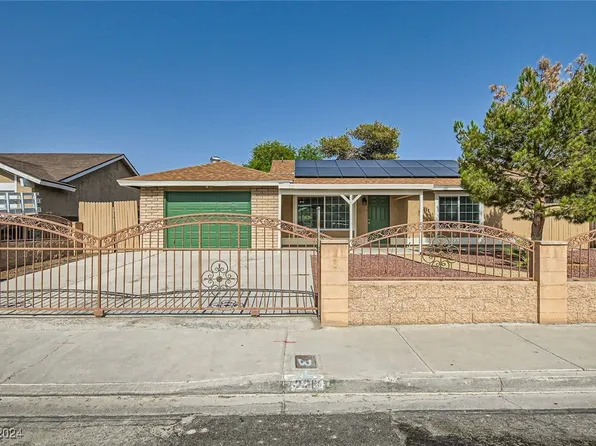 221 Samantha St, Las Vegas, NV 89110