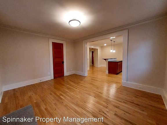 5th image of 219 N Tacoma Ave APT 5