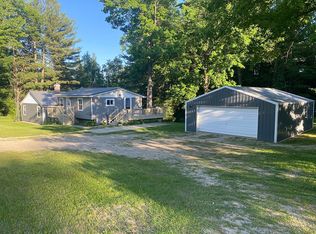 3119 W Maple Grove Rd, Farwell, MI 48622