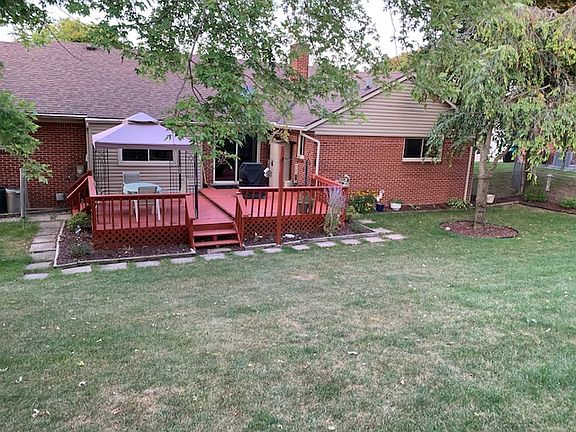 2nd image of 36915 Heatherton Dr
