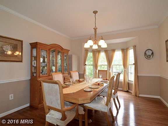4th image of 20305 Mallet Hill Ct