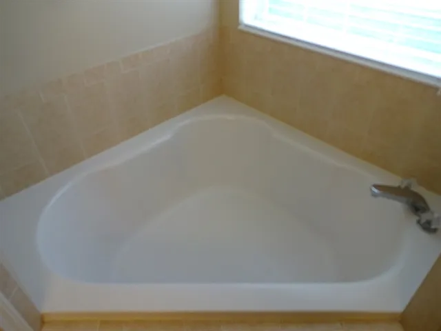 3961 Leatherwood Dr — Photo 9