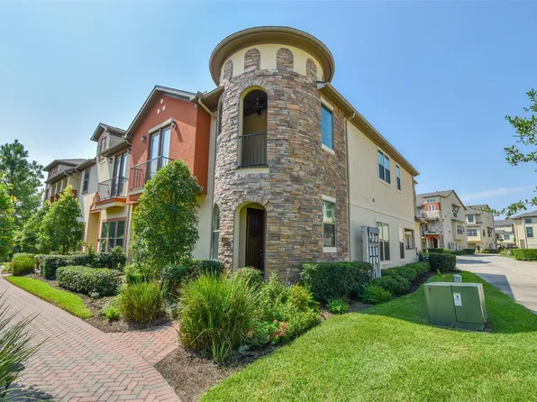 14546 San Pietro Dr, Houston, TX 77070