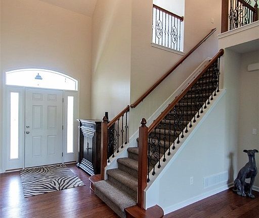 2nd image of 4505 Sunset Cove Dr