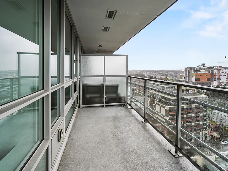 183 Georgia St E — Photo 131