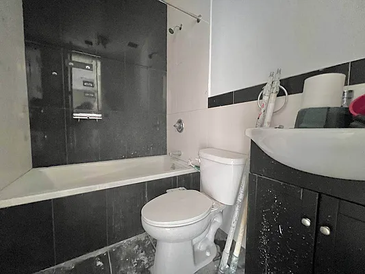 Rented by Doorway NYC, LLC | media 6