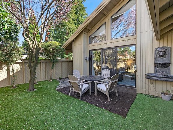 4th image of 2129 Promontory Point Ln