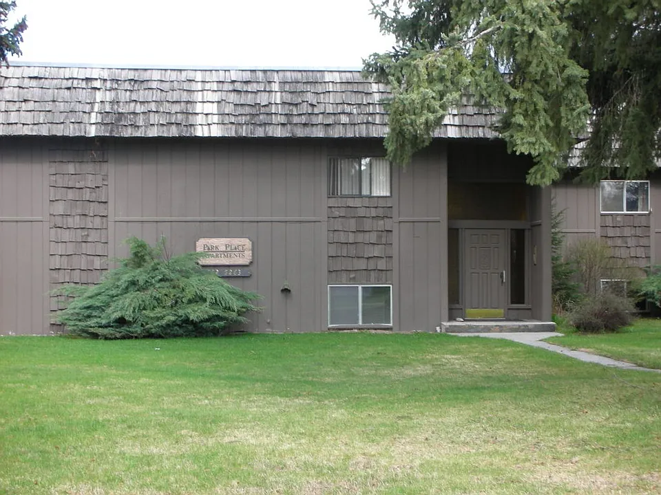 Building Photo 3
