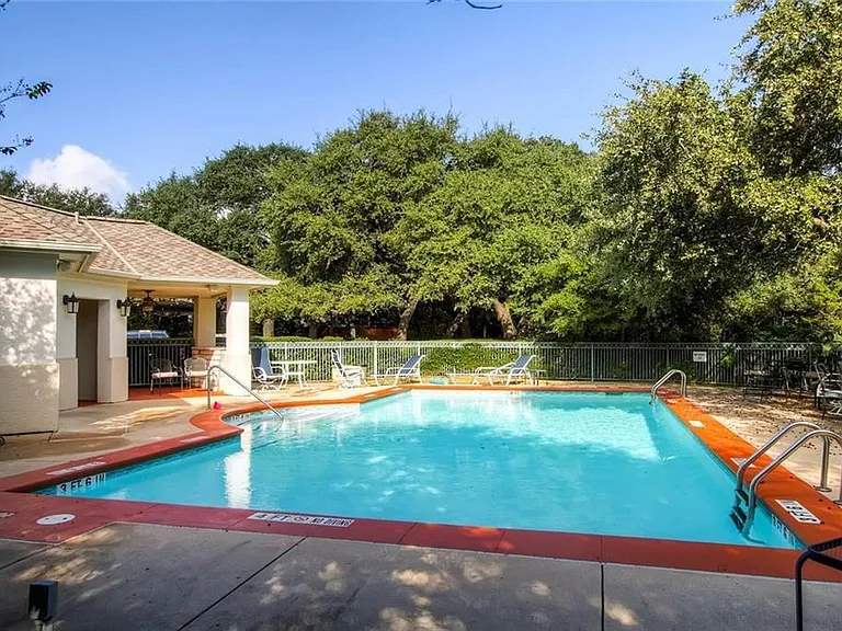 3907 Gaines Ct — Photo 31