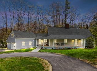 7 Paddock Way, Falmouth, ME 04105