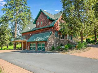 5850 Coopers Hawk Rd, Klamath Falls, OR 97601