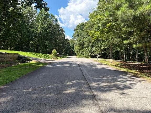 4th image of 108 Bridget Dr