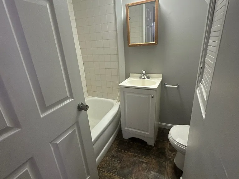 435 Thornton St #1 — Photo 8
