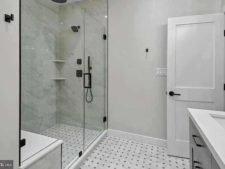 3929 Fulton St NW #A — Photo 26