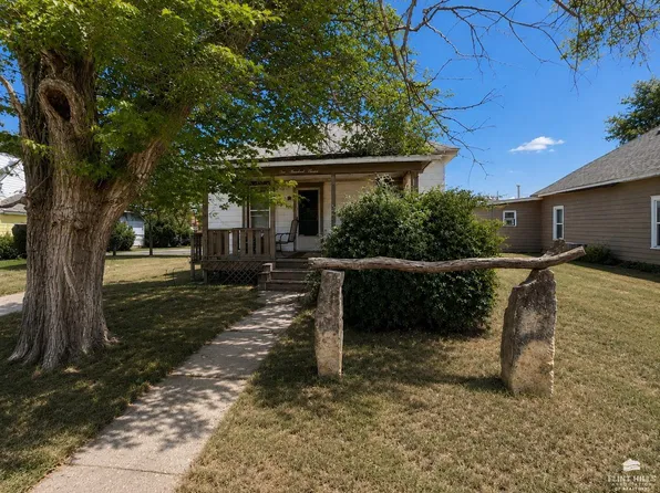 107 S Missouri Ave, Kanopolis, KS 67454