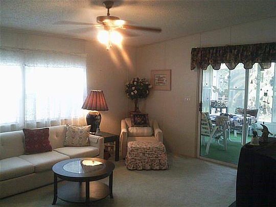 3rd image of 18 Audubon Way