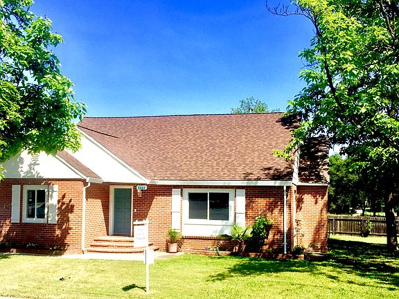 3rd image of 8264 Mariposa Ave
