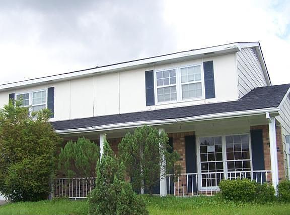 2nd image of 3832 Agateway Dr