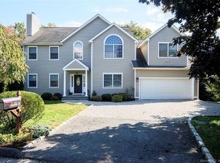 12 Riverwalk Ln, Norwalk, CT 06850
