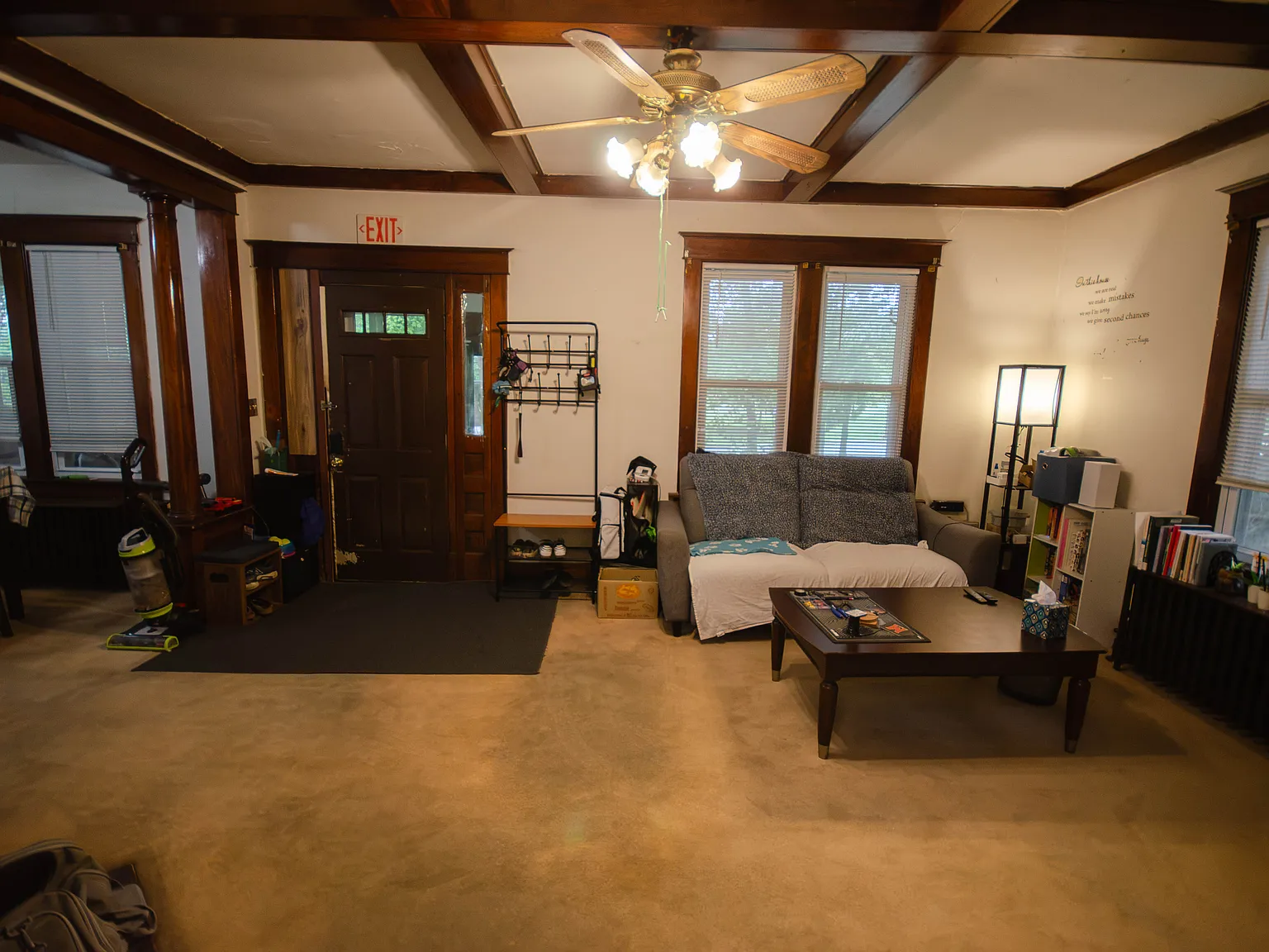 5 bed, 1824 sqft, $800 — Photo 1