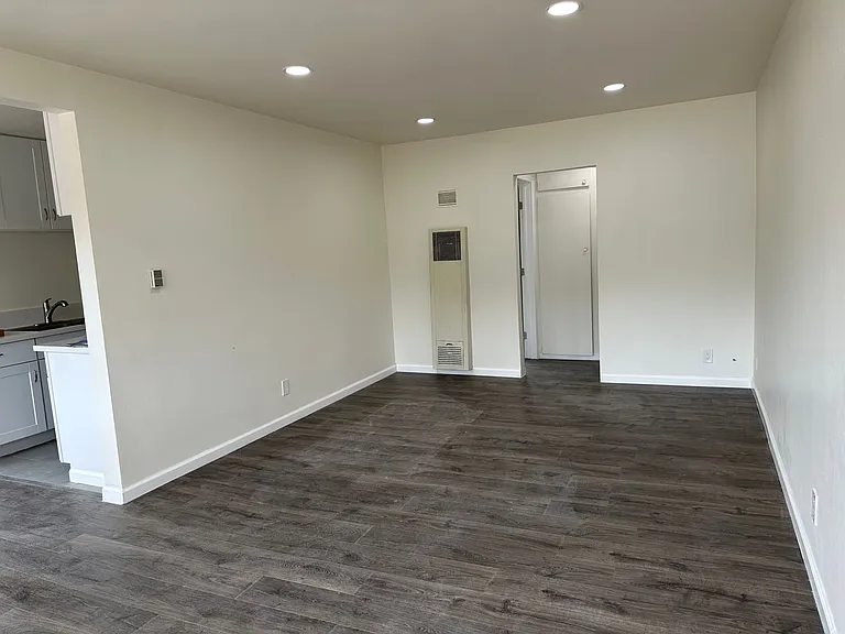 1371 Hilda Ave — Photo 8