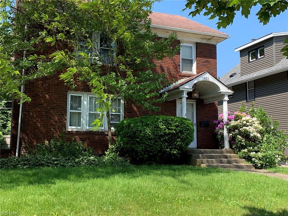 2nd image of 426 S Firestone Blvd
