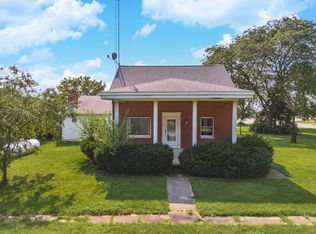 13163 N 2760 East Rd, Forrest, IL 61741