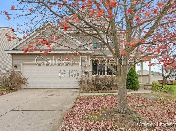 5686 E Falling Leaf Dr SE, Kentwood, MI 49512