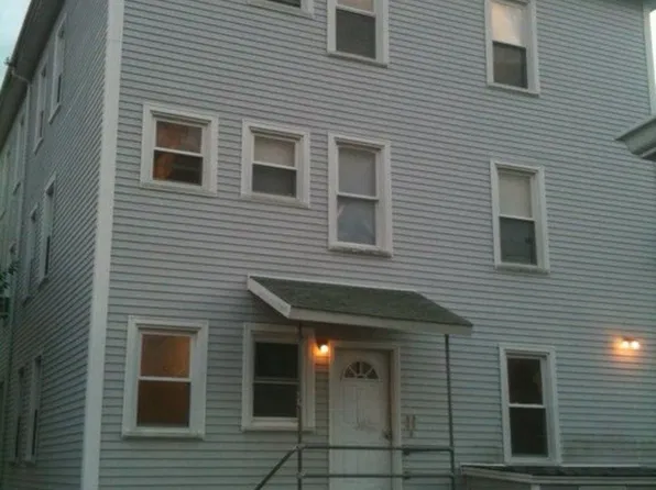 219 Rivet St #3E, New Bedford, MA 02744