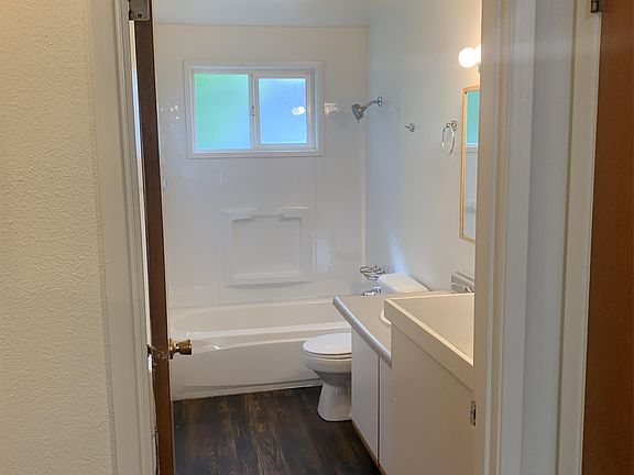 4th image of 2317 Jefferson St #5