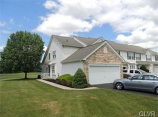 2408 Patriots Ln, Easton, PA 18040