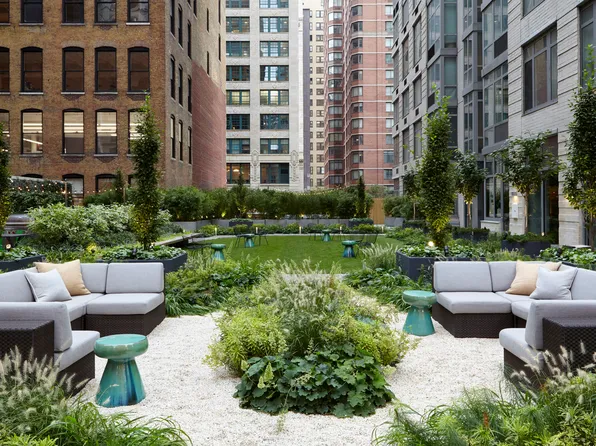 55 West 25th Street image 11 of 26