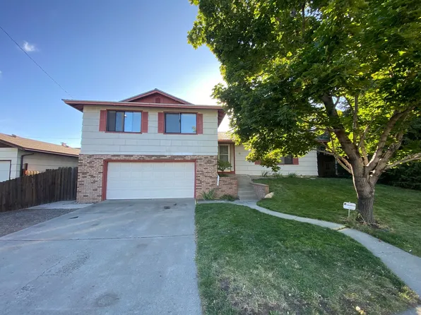 2565 Everett Dr, Reno, NV 89503