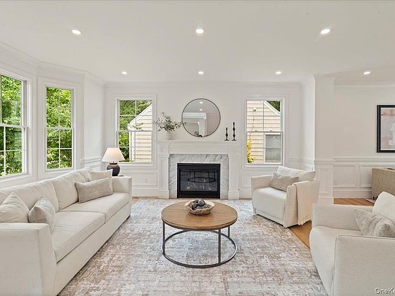 3rd image of 96 Shadyside Avenue