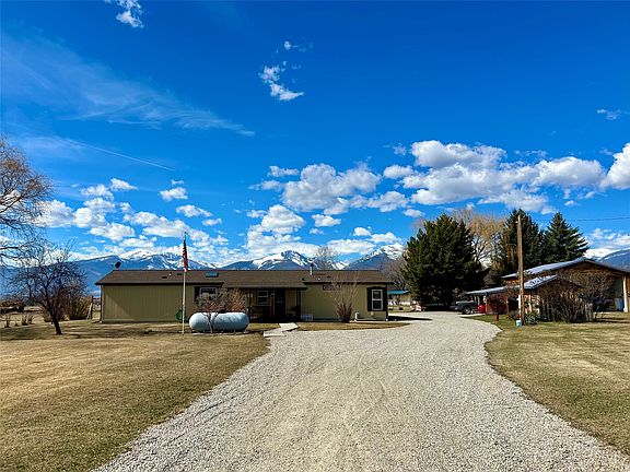 2nd image of 1100 Fletcher Ln