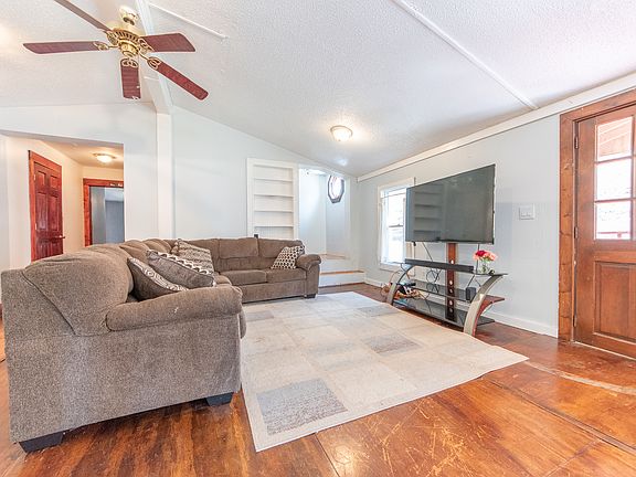 4th image of 2854 Shepherd Rd