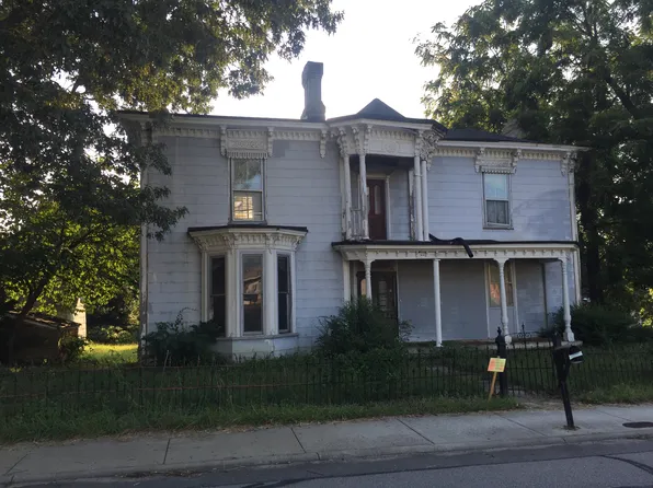 120 S Washington Ave, Reidsville, NC 27320
