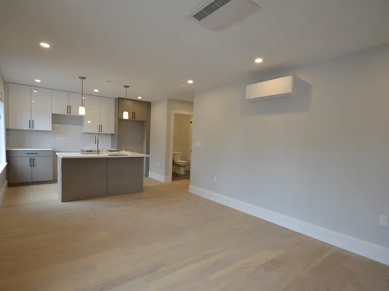 425 Market St #406 — Photo 7