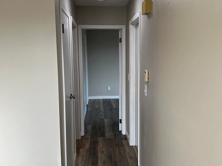 405 Locust St — Photo 5