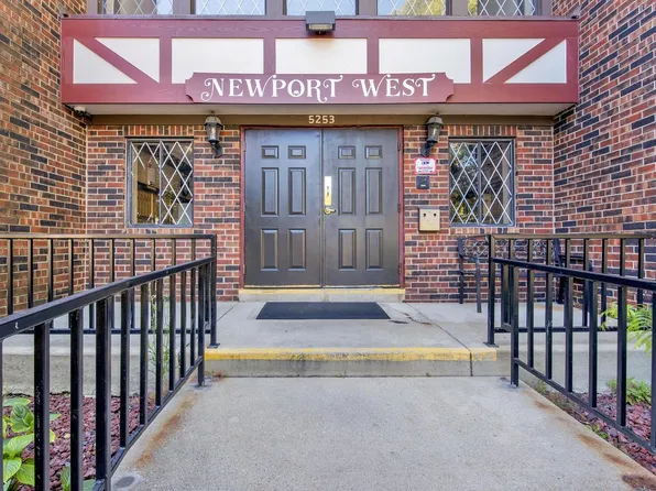 5253 North Lovers Lane ROAD #304, Milwaukee, WI 53225