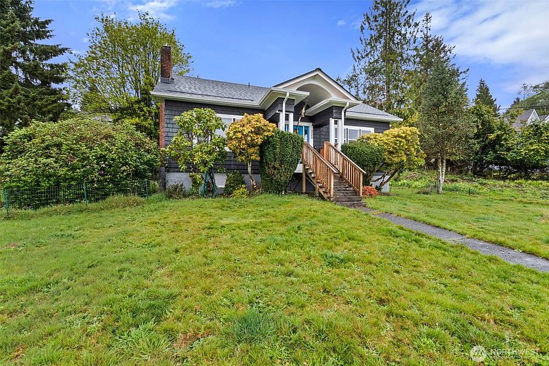 2nd image of 325 Wheeler Avenue