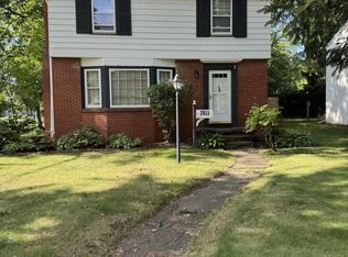 2811 Kenwood Blvd, Toledo, OH 43606