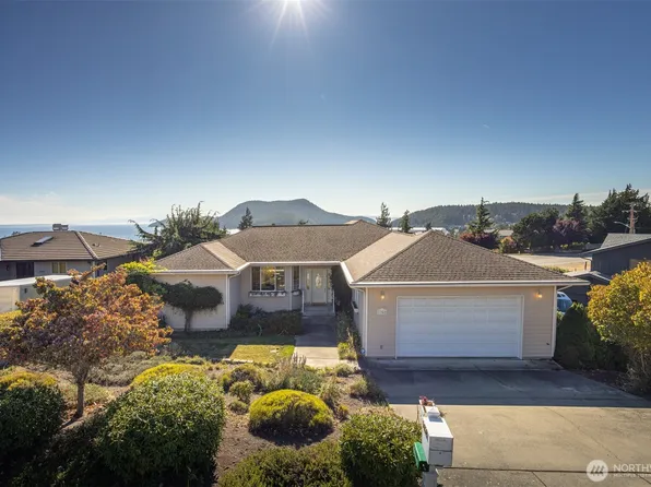 1702 Tartan Place, Anacortes, WA 98221